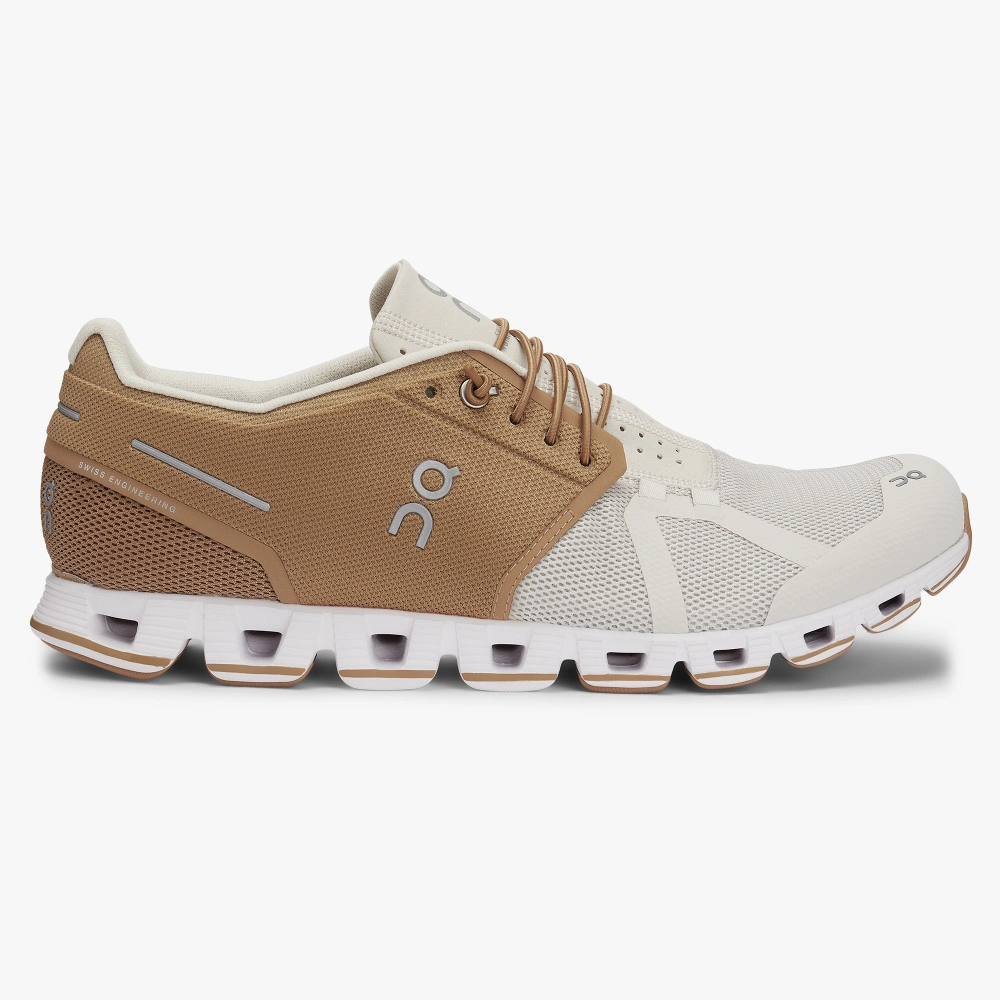 Corri verso l'eccellenza: ON Cloud 50, l'iconico design svizzero in offerta speciale! Scarpe running nere e gialle.